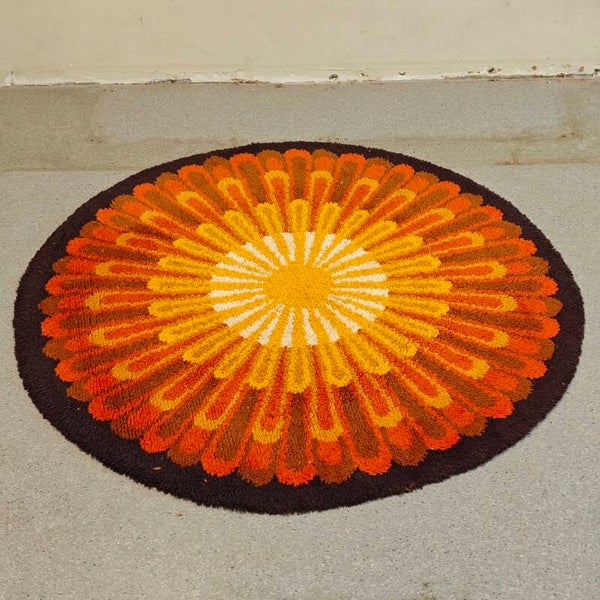 Space Age Vintage Sunburst Long Pile Rya vloerkleed