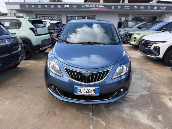 Lancia Ypsilon 1.0 Hybrid Gold KM 91700 anno 09/2022