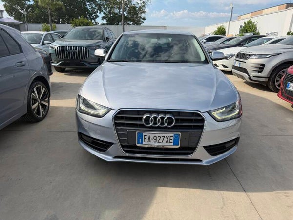 Audi A4 2.0 TDI S-LINE 120CV anno 09/2014 km 129400