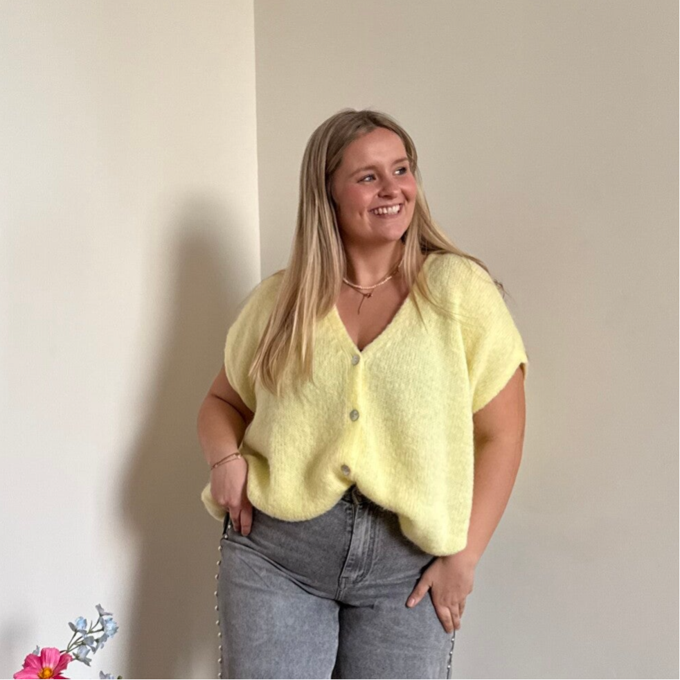 Loraine loose knit yellow