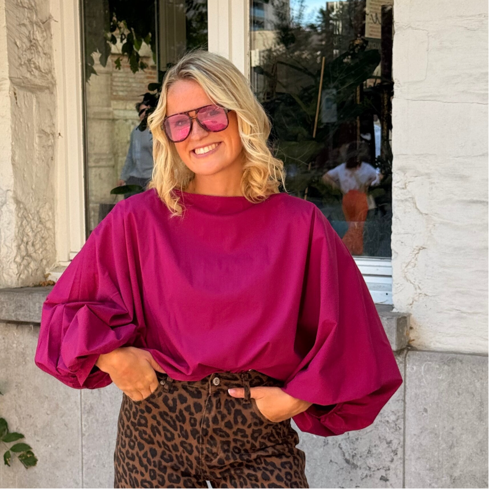 Aagje blouse violet puff sleeves