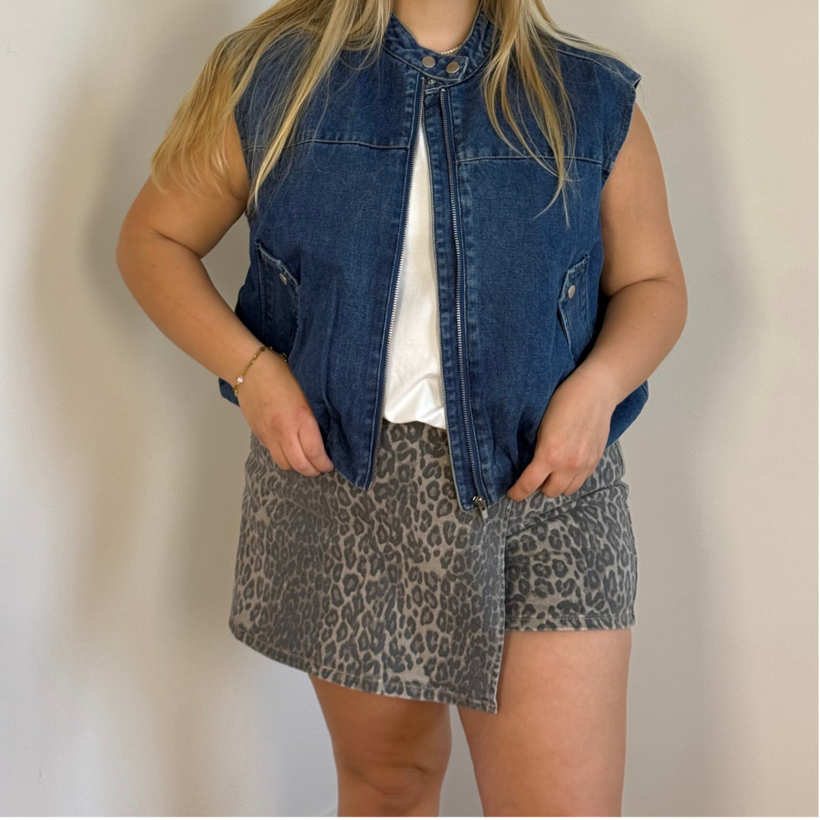 Rika leopard skort