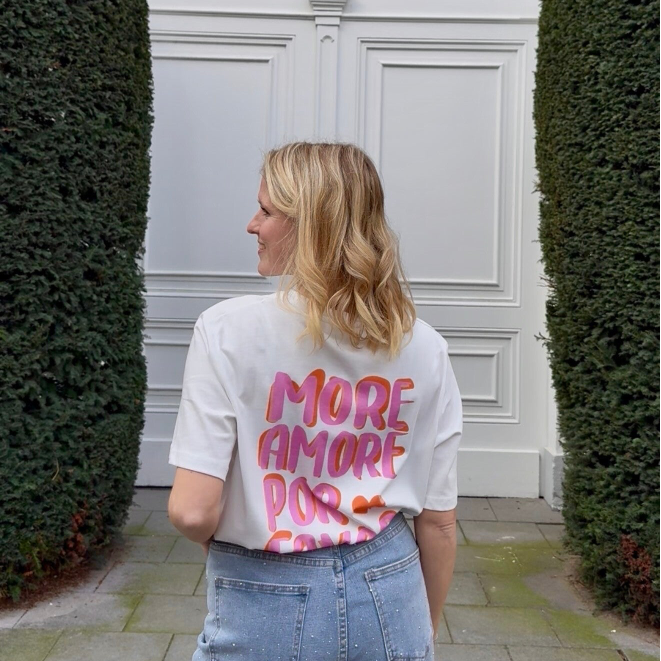 Nell t-shirt 'More amore por favor'
