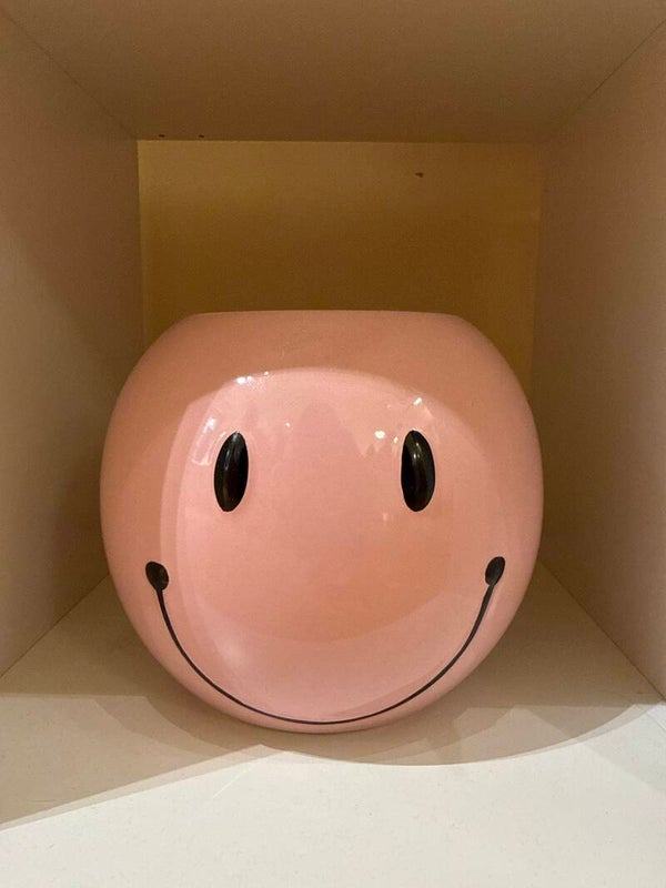Big smiley light pink