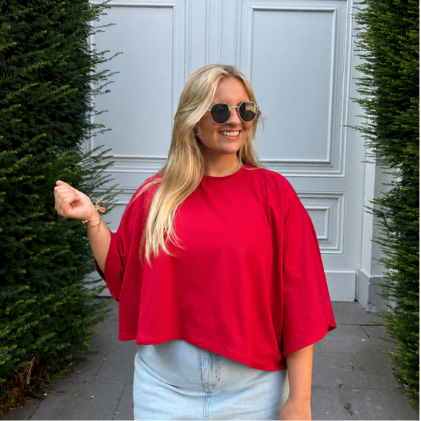 Loes t-shirt red wide sleeves