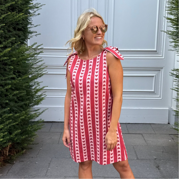 Rosalie dress red hearts