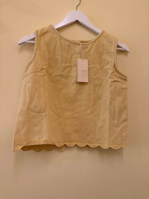 Sue top yellow