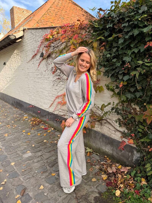 Charlie set grey rainbow stripes