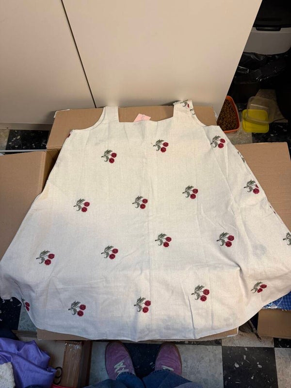 Hailey dress cherise