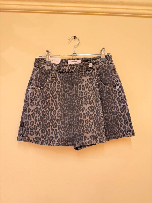 Rika leopard skort