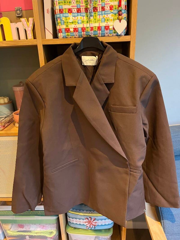 Jasmijn blazer brown