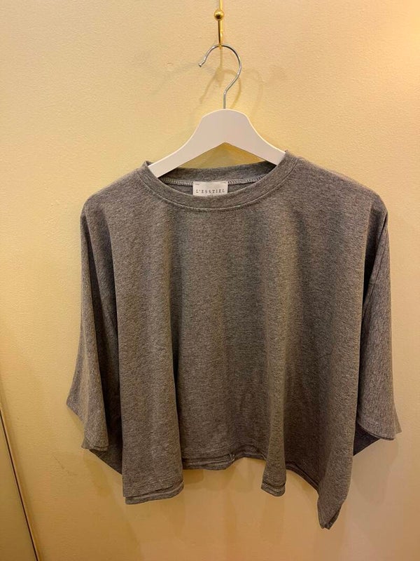 Loes t-shirt grey wide sleeves