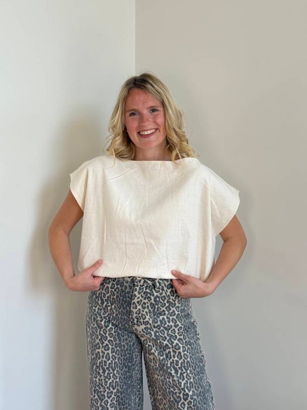 Lily top broken white