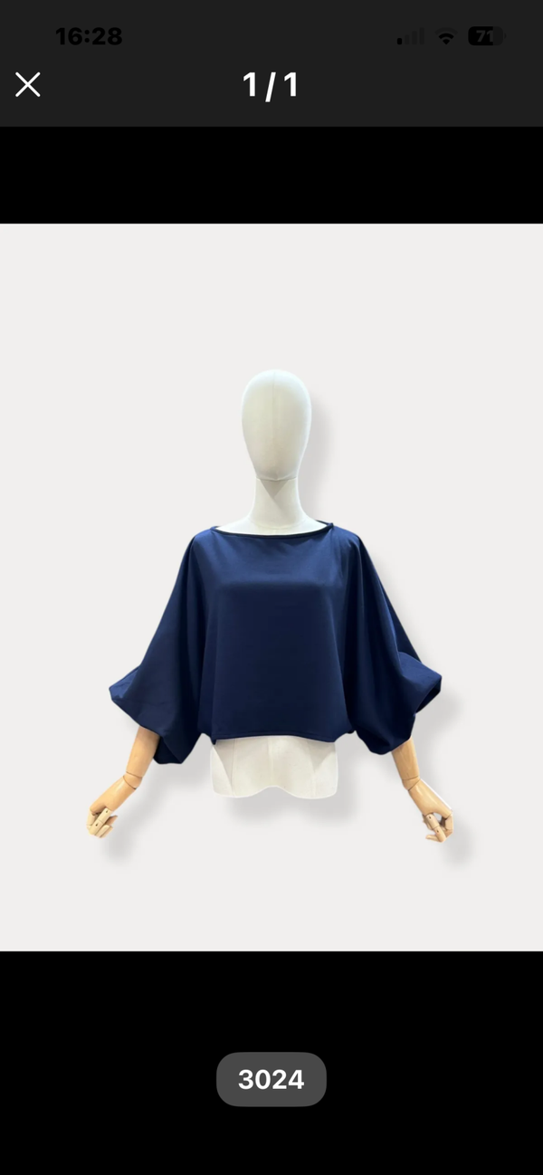 Loeka blouse navy