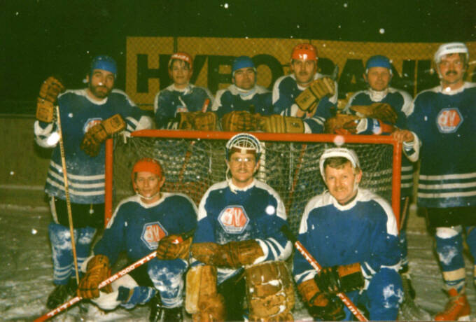 Eishockey_Jaenner_1987_mittel.jpg