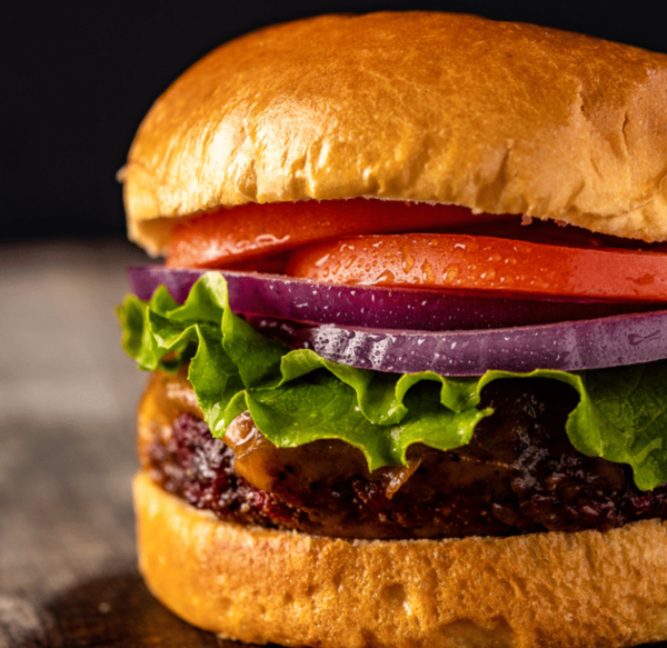 HAMBURGER DINNER / 2 SIDES