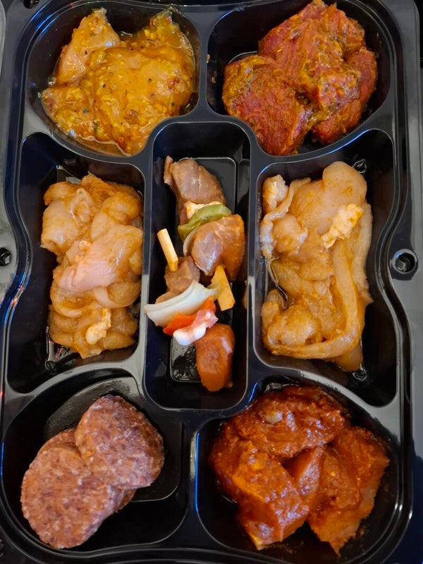 Gourmet Compleet Pakket ongeveer voor 3 a 4 personen.