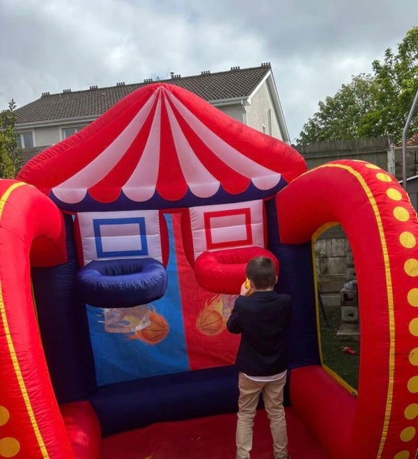 Basketball inflatable