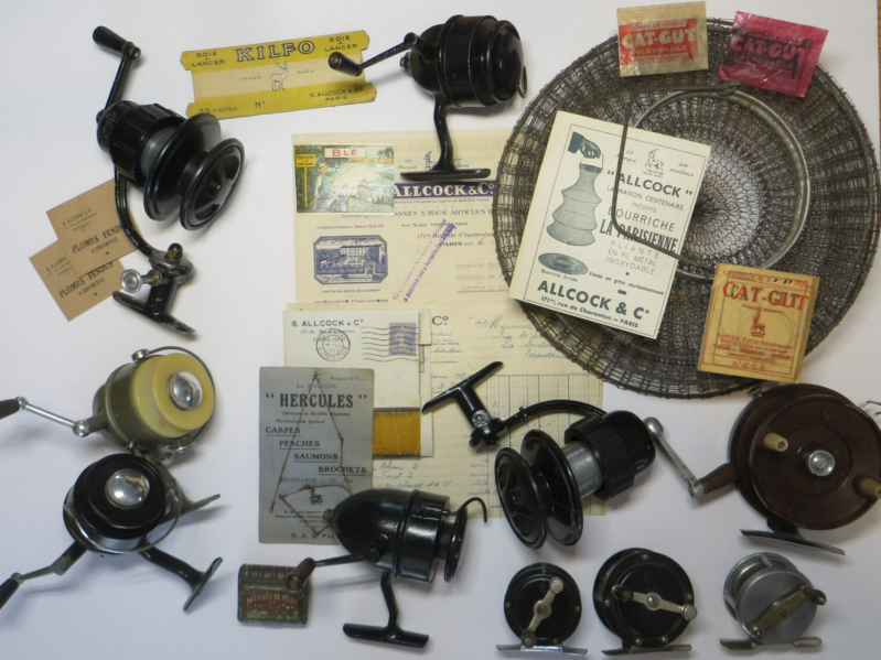Peche Ancien - Divers moulinets et objets des marque Allcock (France) de collection