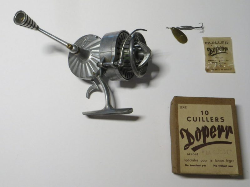 Pêche Ancien - Doperr divers objets de collection