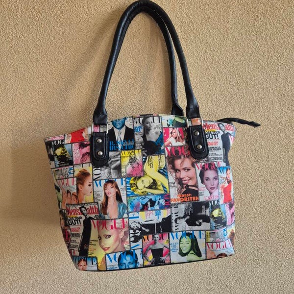 Vintage Y2K 'VOGUE' Magazine print schoudertas – ICONIC 00s LOOK
