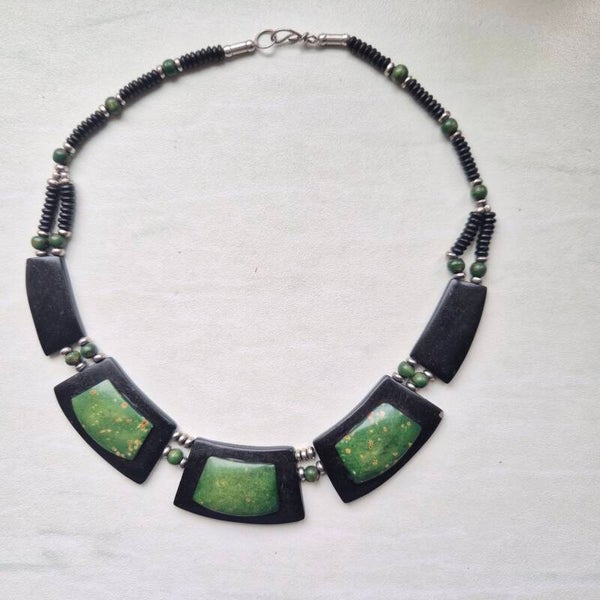 Vintage Y2K Statement Ketting – Houten Schakels & Groen Gemêleerd Inlegwerk