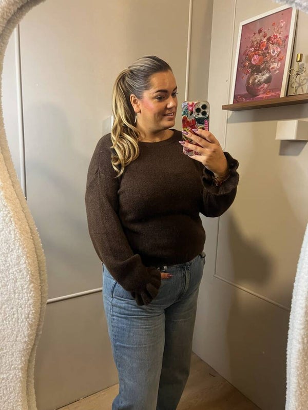 Alpaca Ruffle Trui Bruin