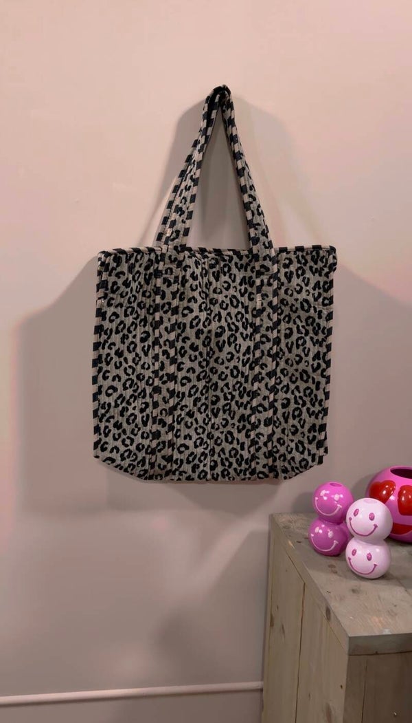 Fluwelen Leopard shoppingbag.