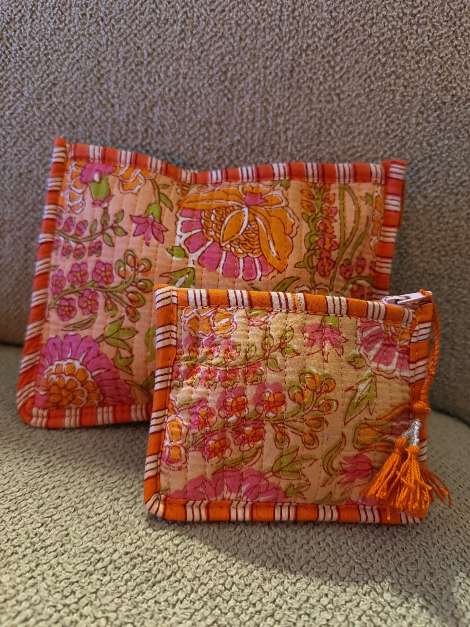 Flower Print Quilted Toilettas Orange