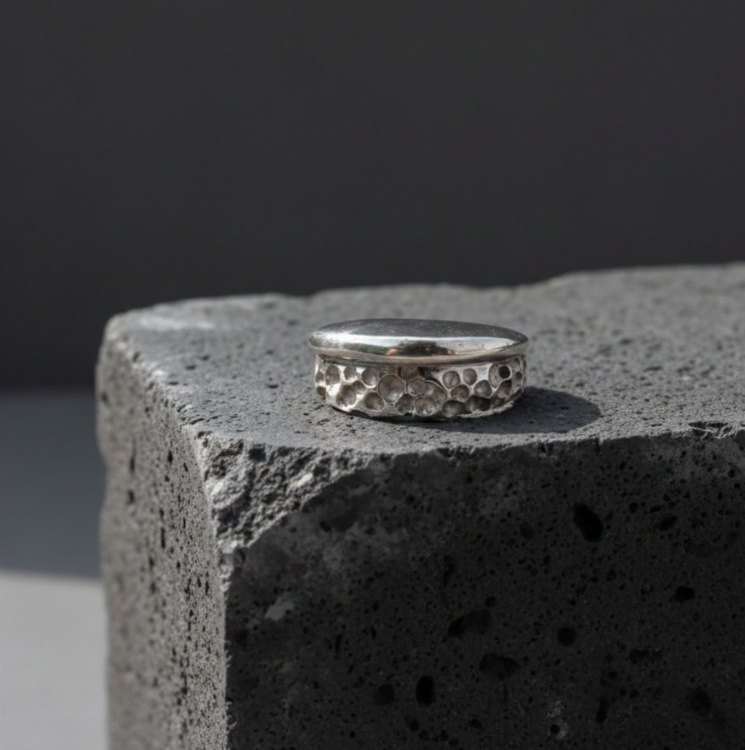 Ring “Basalt” – Echo van de Aarde