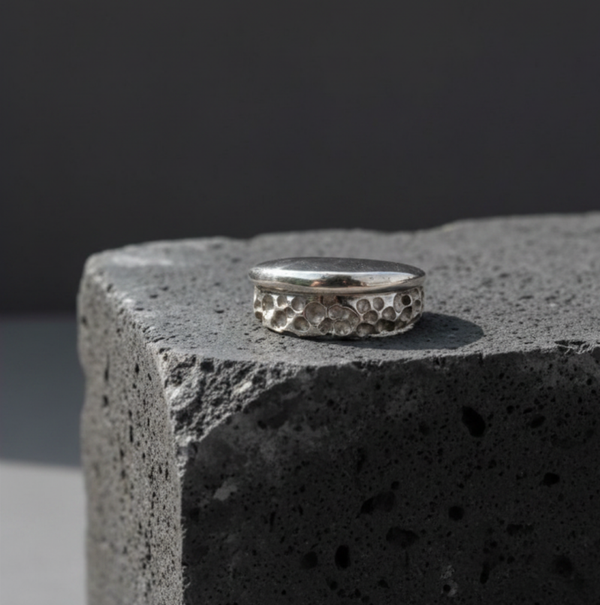 Ring “Basalt” – Echo van de Aarde