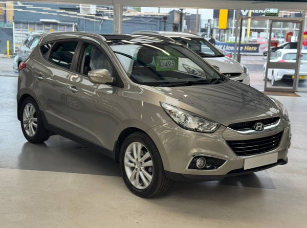 Hyundai ix35 2.0 CRDi Premium 4WD 5dr