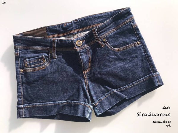 Stradivarius Jeans Short