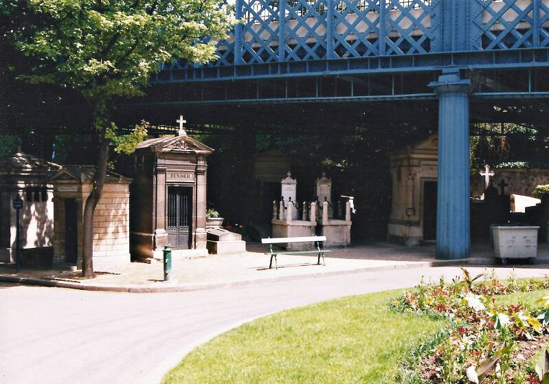 004montmartrecimetiredemontmartre.jpg