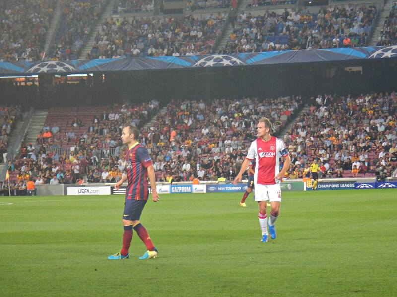 0211championsleaguewedstrijdbarcelona-ajaxjpg-1.jpg