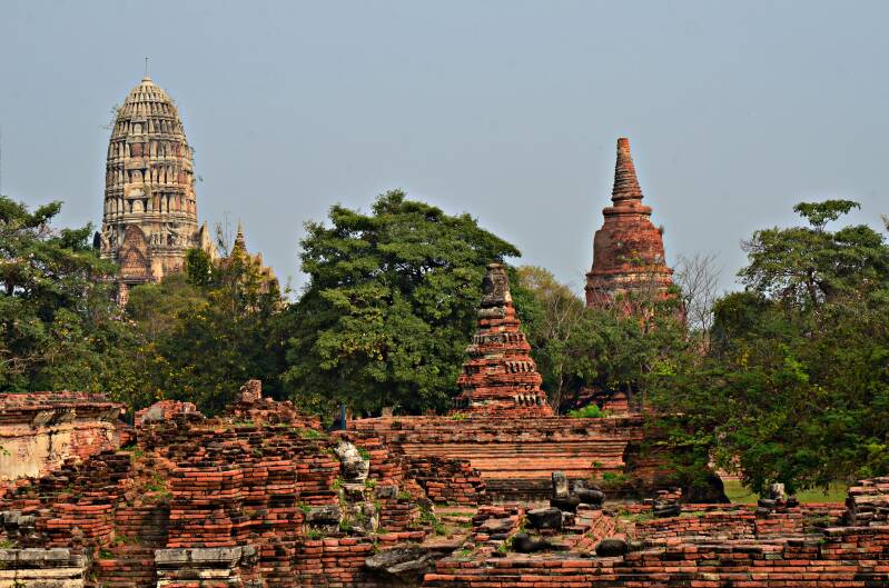 0325ayutthayawatmahathatjpg.jpg