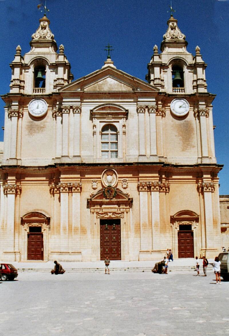 041mdina.jpg