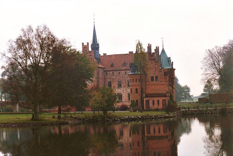 047kasteelegeskov.jpg
