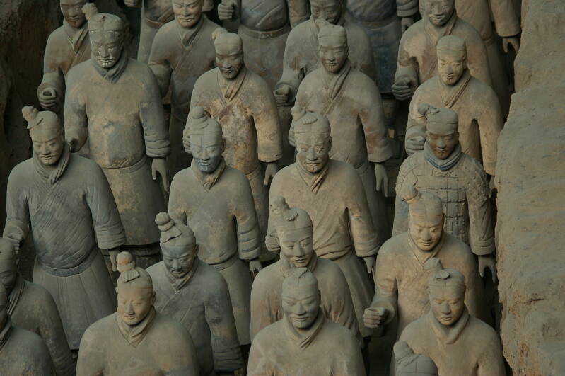 0526xianterracottakrijgersjpg.jpg