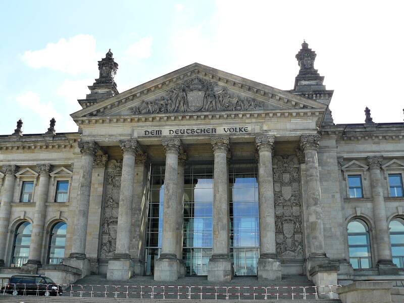 0800reichstagjpg.jpg