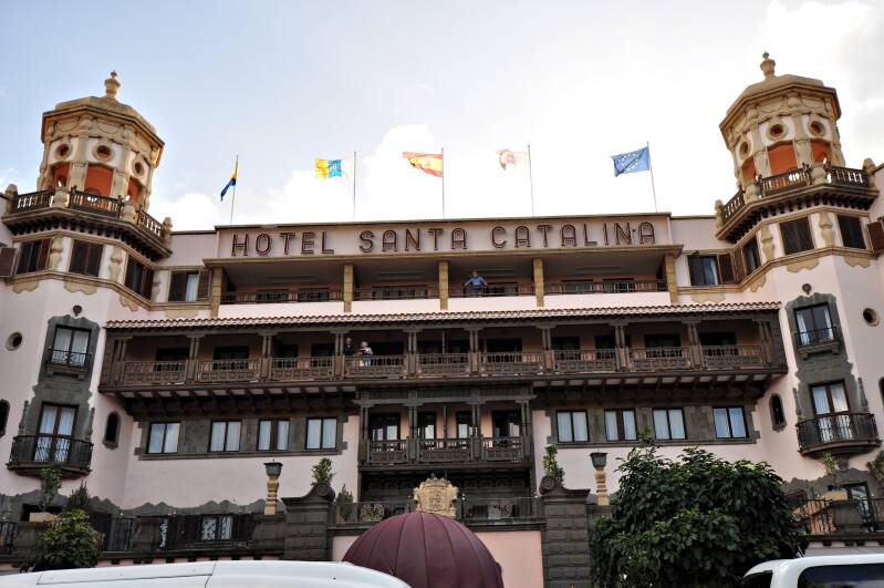 0878laspalmasdegrancanariacallelenycastillohotelsantacatalinajpg.jpg