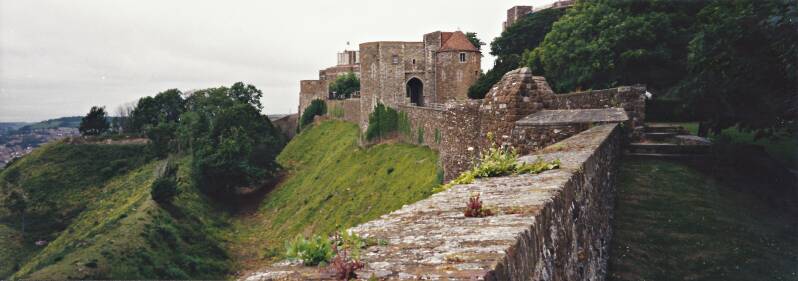 121dovercastle.jpg