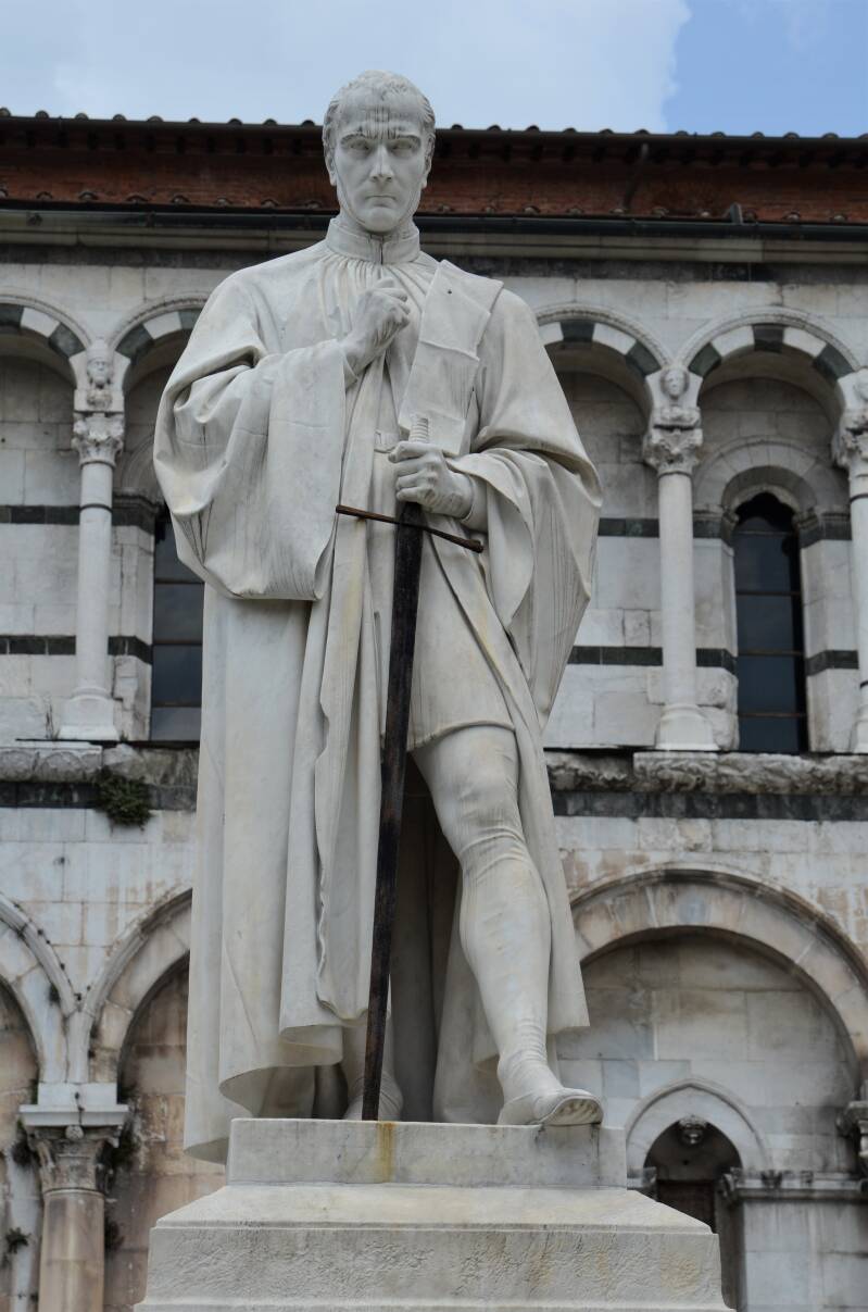 1393luccapiazzasanmichelestandbeeldvanfrancescoburlamacchijpg.jpg