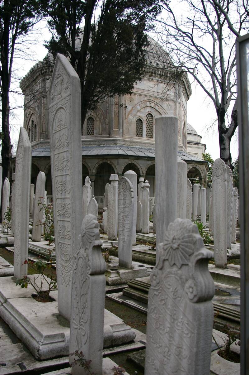 278suleymaniyemoskeebegraafplaatsmetgraftombesultans.jpg