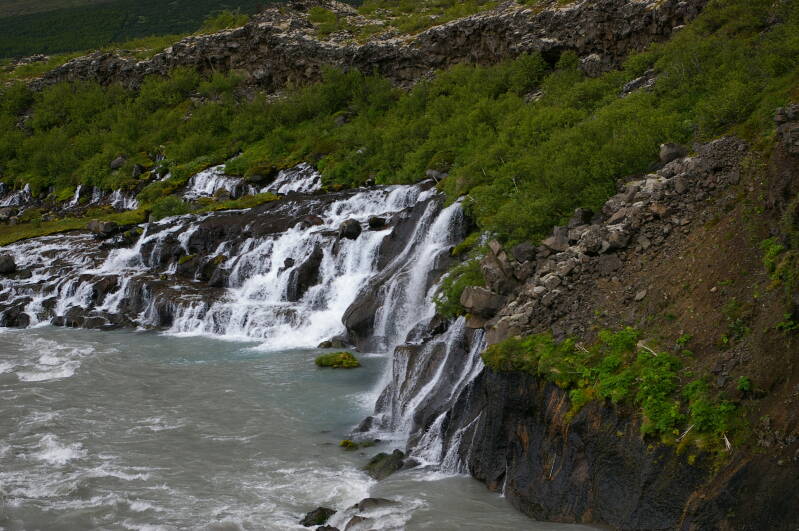afbeelding065hraunfossar.jpg