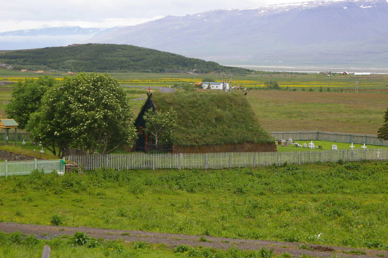 afbeelding124turfkerkinvidimyri.jpg