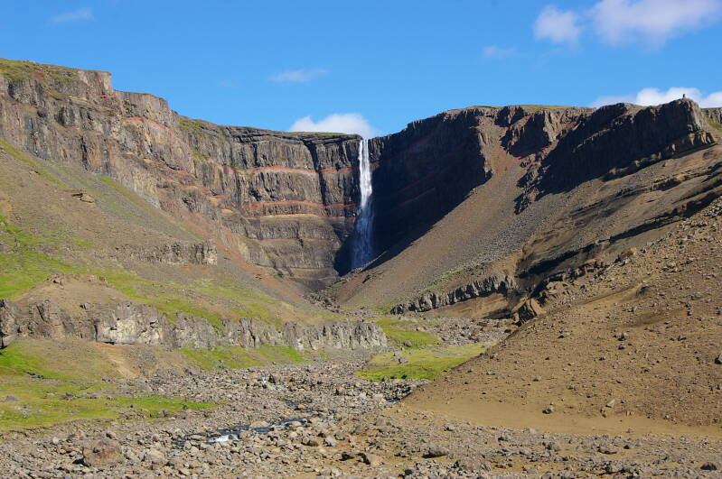 afbeelding525hengifoss.jpg