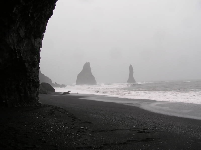 afbeelding800basaltpilarenreynisdrangar.jpg