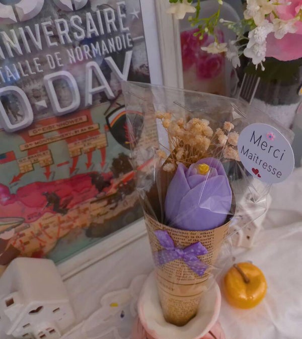 FLEUR INDIVIDUELLE POUR MAITRESSE ET ATSEM SENTEUR "MOJITO"