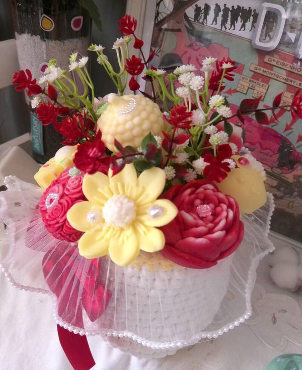COMPOSITION PANIER BOUGIE  "PINA COLADA "